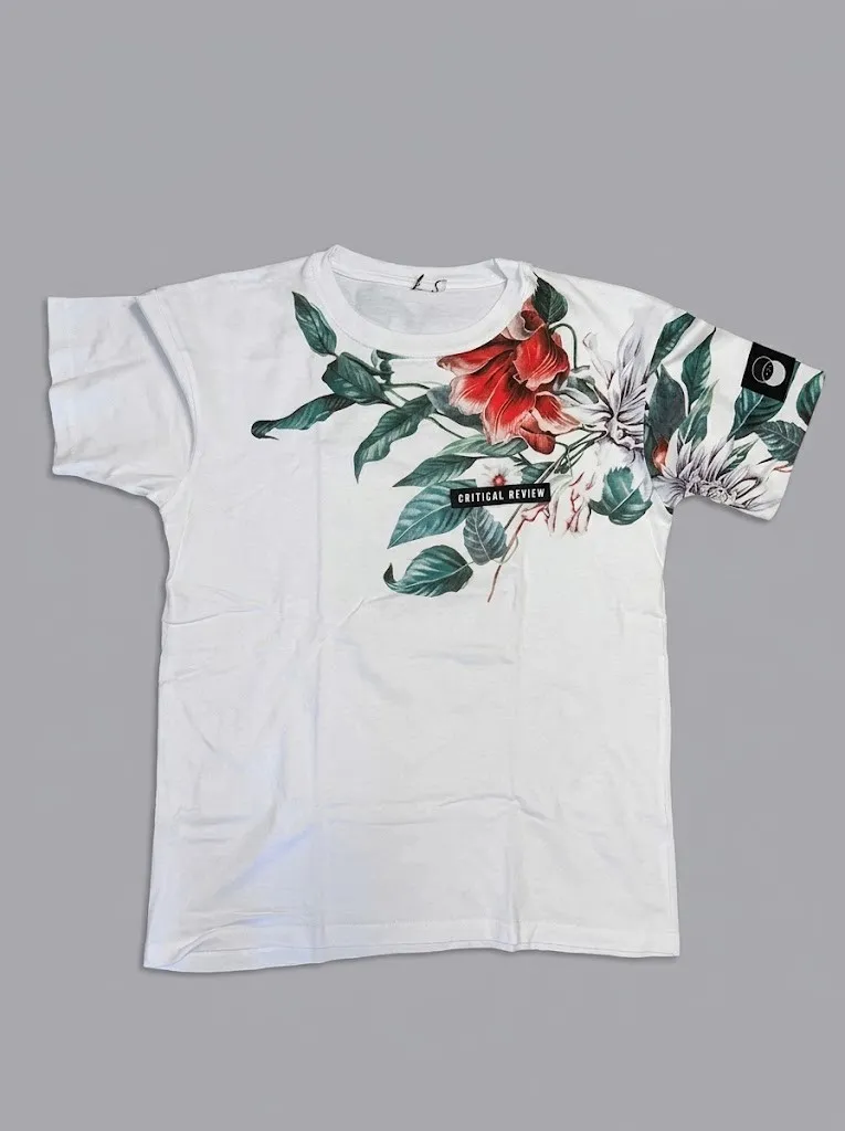 Critical Review camiseta blanca estampado floral, talla M